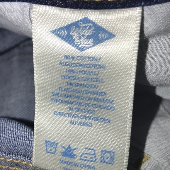 Sadie Robertson Wild Blue Jeans 5 & 7 - Picture 7 of 8